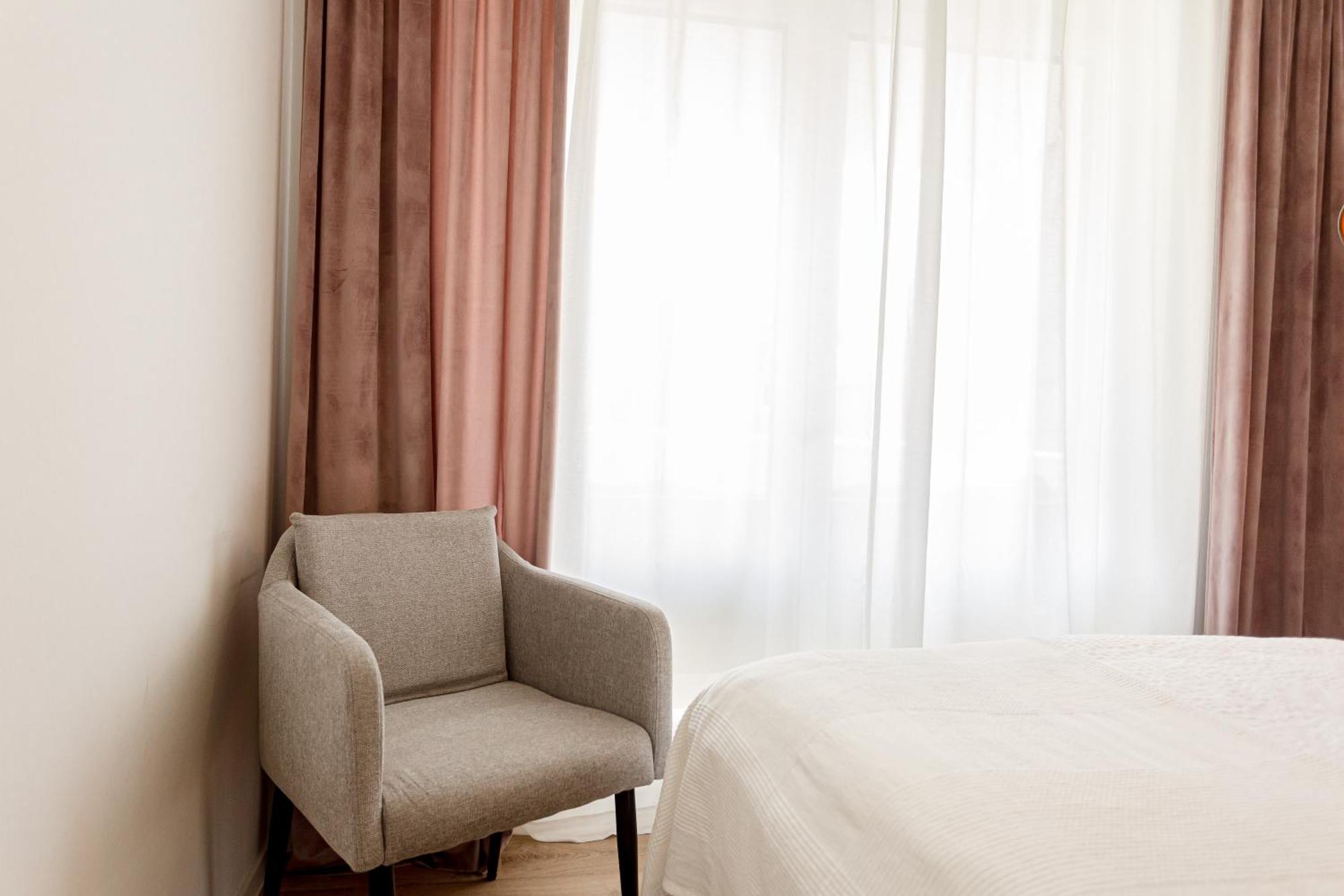 Luxusferienwohnung Moselruhe Bullay Mit Grosser Terrasse Und Schoenem Ausblick ภายนอก รูปภาพ