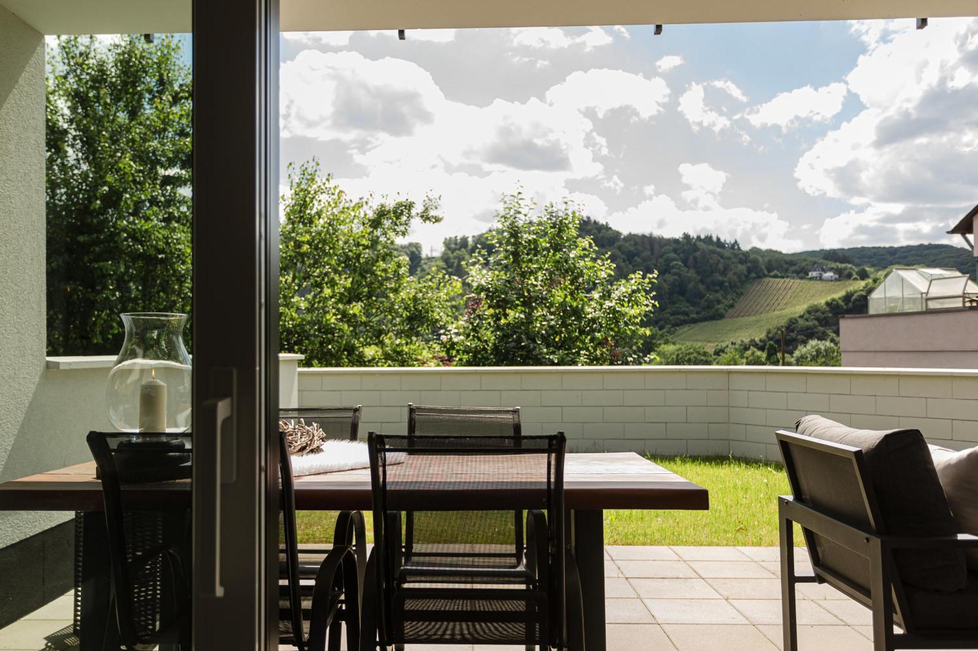 Luxusferienwohnung Moselruhe Bullay Mit Grosser Terrasse Und Schoenem Ausblick ภายนอก รูปภาพ